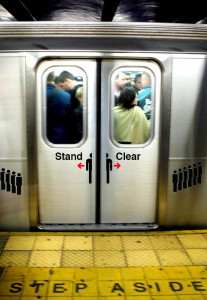 subway_doors_stand_clear